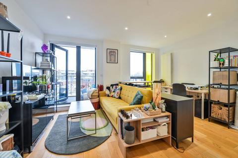 Waleorde Road, Elephant and Castle, London, SE17