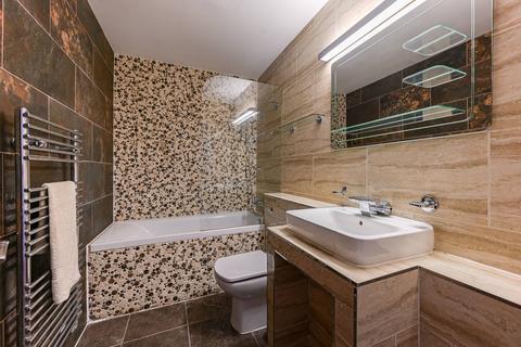 Gloucester Mews, Bayswater, London, W2