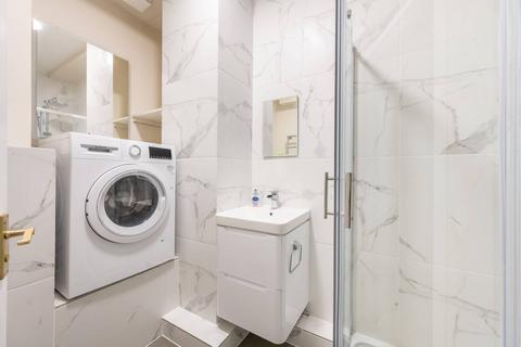 1 bedroom flat for sale, Queensway, Queensway, London, W2