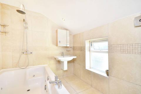 undefined, Greyhound Lane, Streatham Common, London, SW16