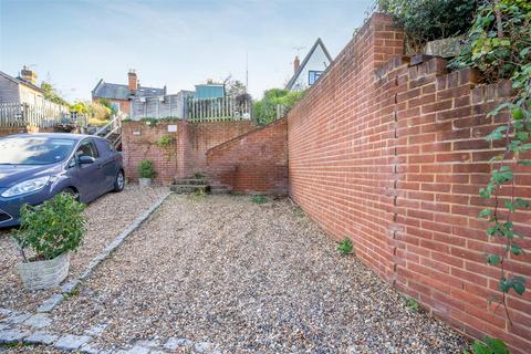 undefined, Lower Village Road, Sunninghill