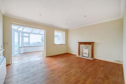 undefined, Eastwell Meadows, Tenterden