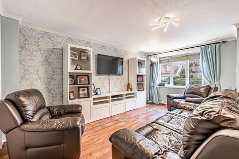 undefined, Parc Bryn Derwen, Pontyclun CF72