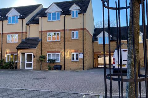 Northfield Court, Pollards Way, Taunton