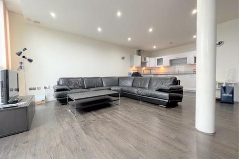 3 bedroom duplex for sale, Capital East Apartments, Western Gateway, London