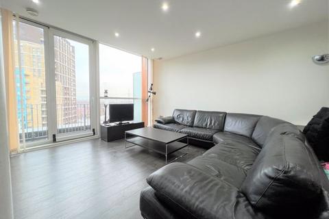 3 bedroom duplex for sale, Capital East Apartments, Western Gateway, London
