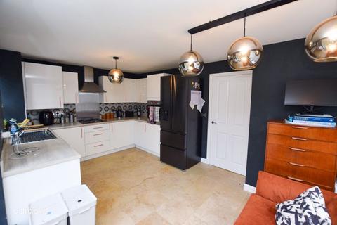 undefined, Henbury Gardens, Appleton, WA4 5GH