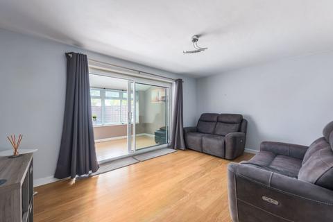 undefined, Farm View Drive, Basingstoke RG24
