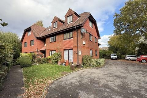 undefined, Aldermoor Road, Southampton SO16