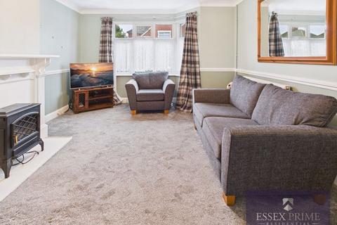 undefined, Two Bedroom Detached bungalow Lake Walk CO15
