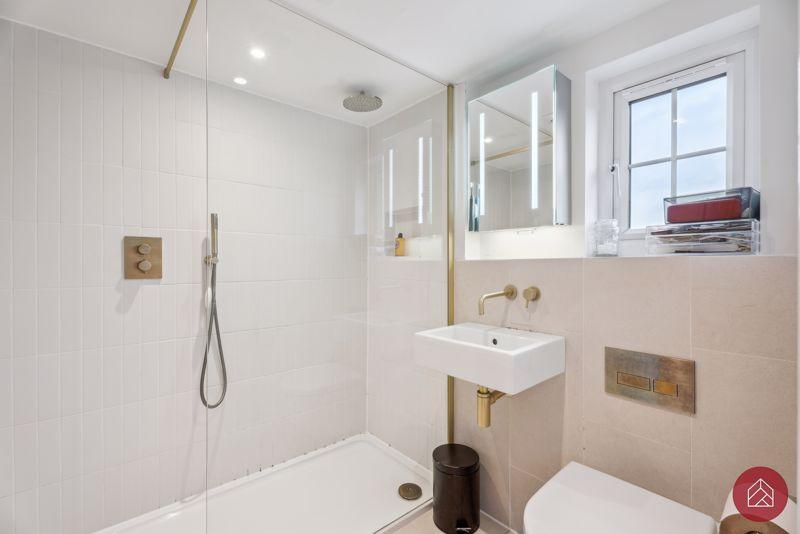 Ensuite Shower Room