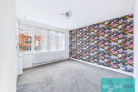 3 bedroom terraced house for sale, Malvern Grove, Manchester M28