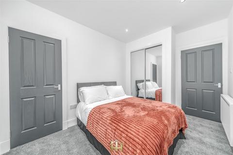 undefined, Park Avenue, Dundee DD4