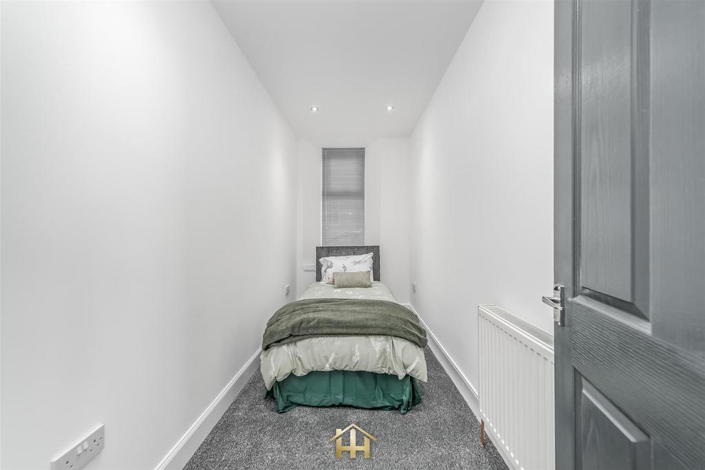 33 PARK AVE 191125 EDIT (22 of 23).jpg