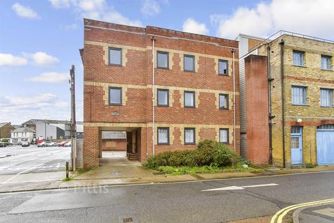 undefined, Castle Street, East Cowes, Isle of Wight
