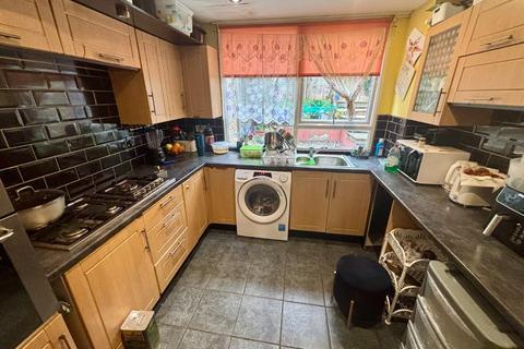 undefined, Preston Court, Lumbertubs, Northampton NN3