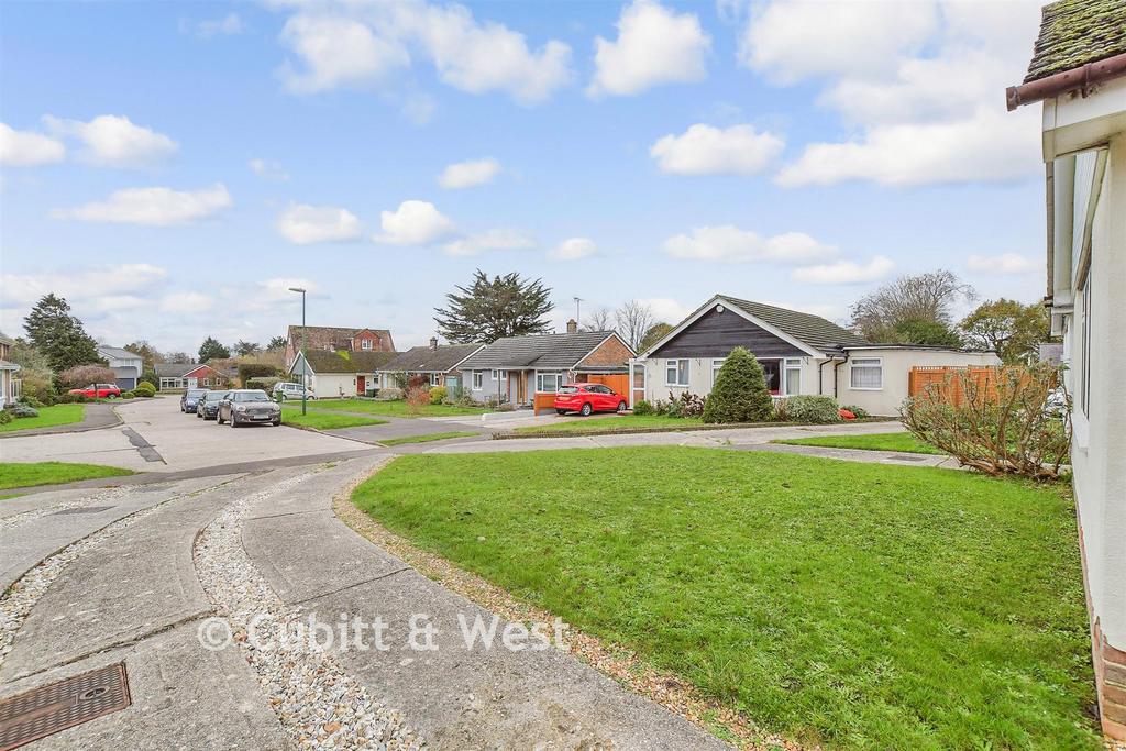 Driveway/Parking