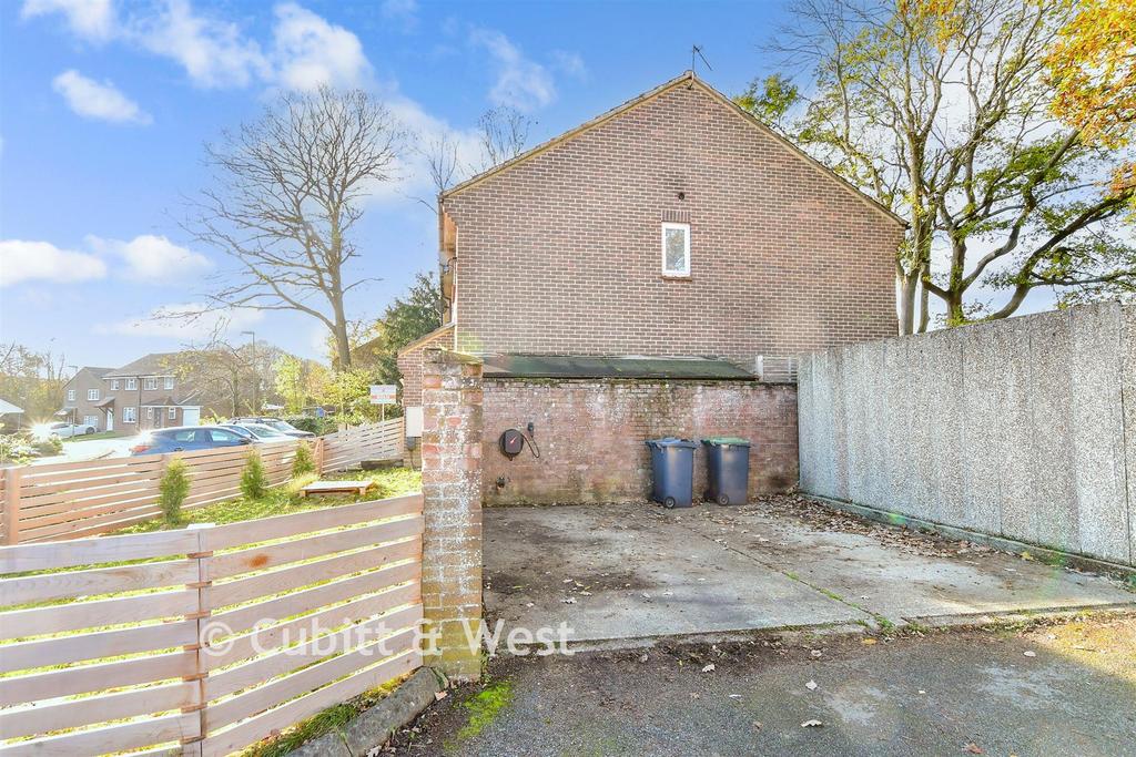 Driveway/Parking
