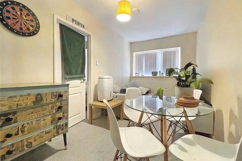 1 bedroom apartment to rent, Cricklade Road, Swindon, Wiltshire, SN2