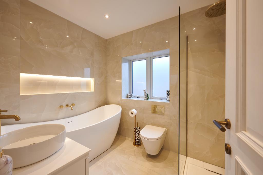 Family bathroom