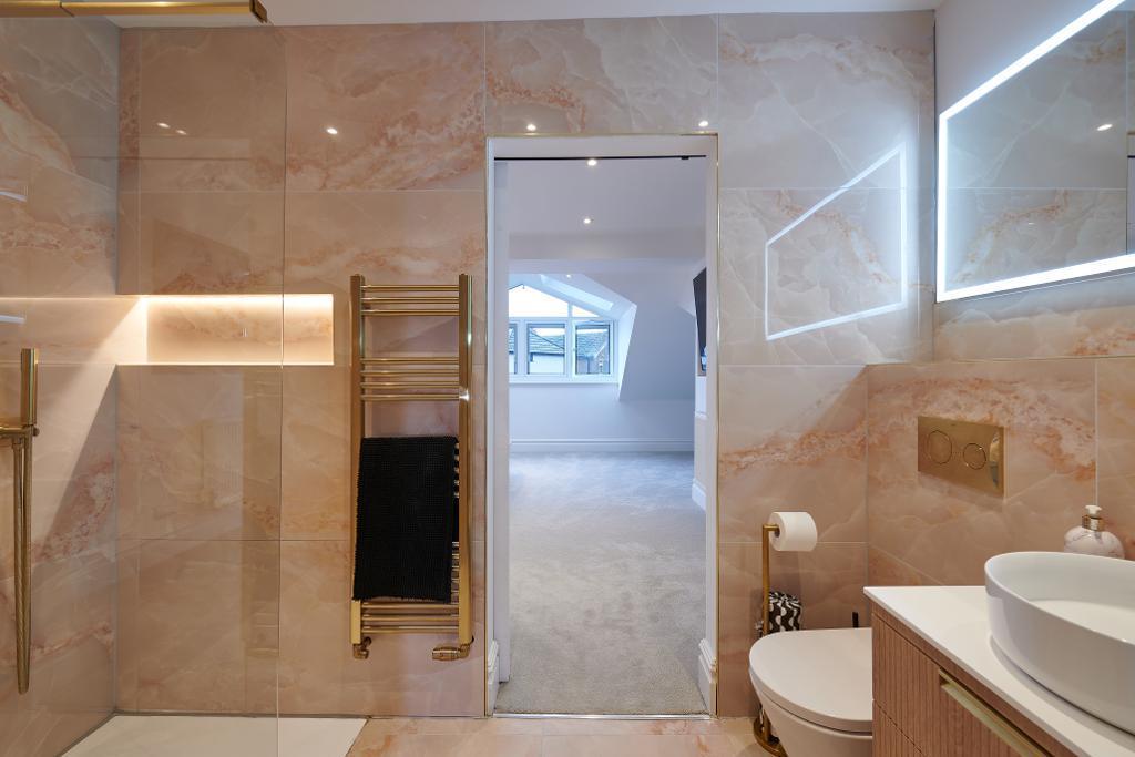 Ensuite