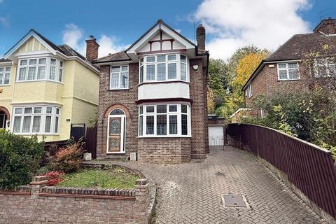 undefined, Wardown Crescent, Old Bedford Road Area, Luton, Bedfordshire, LU2 7JT