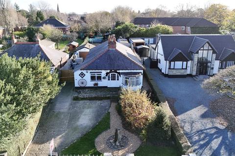 undefined, Heath Road, Bebington, Wirral, CH63