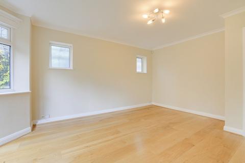 undefined, Holly Lane East, Banstead, SM7