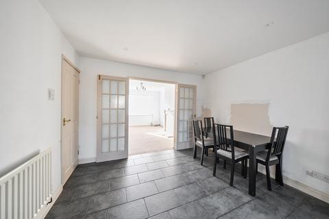 undefined, Evelyn Road, Dunstable LU5