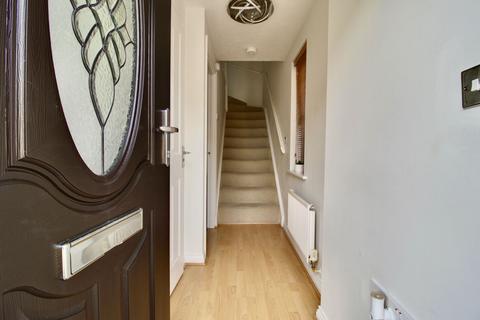 3 bedroom semi-detached house for sale, Czarina Rise, Basildon SS15
