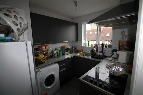 undefined, Barking IG11