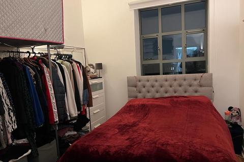 1 bedroom flat to rent, 2 Courthouse Lane, Stoke Newington Road, London N16