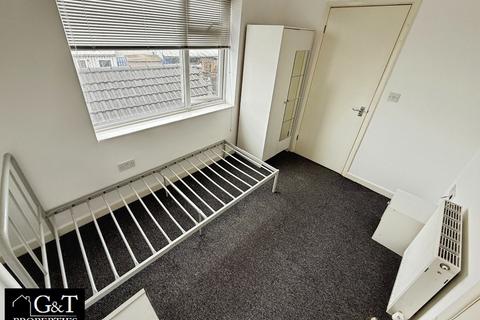 1 bedroom in a house share to rent, Room 4, Maypole Hill, Halesowen