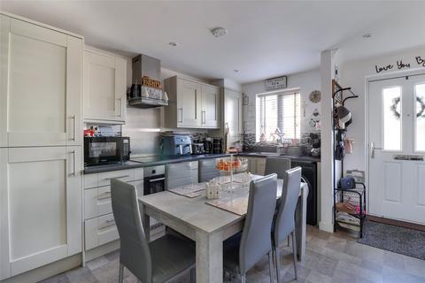2 bedroom semi-detached house for sale, Kensington Close, Barnstaple, Devon, EX31