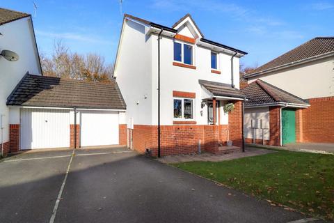 2 bedroom detached house for sale, Pathfield Close, Roundswell, Barnstaple, Devon, EX31