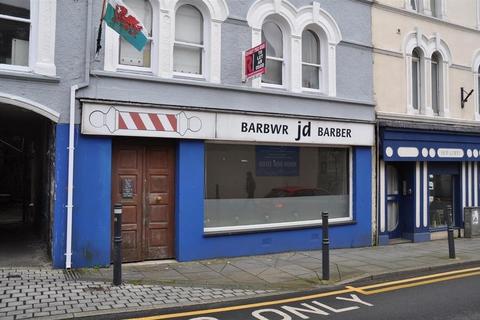 Retail property (high street) to rent, 4 Church St Llangefni LL77 7DU