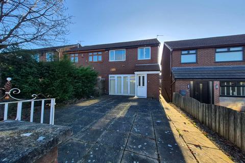 Busk Walk, Chadderton, Oldham, Greater Manchester, OL9