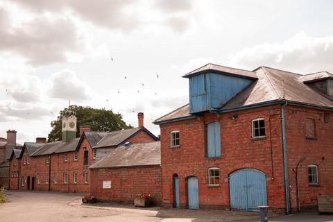 Office to rent, Thorpe Estate Tamworth B79 0LH