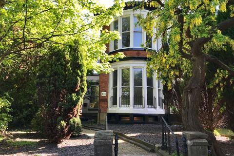 Office to rent, 175 Chorley New Rd Bolton BL1 4QZ