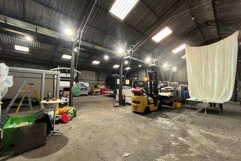 Warehouse to rent, Dark Ln Burton On Trent DE13 8SU