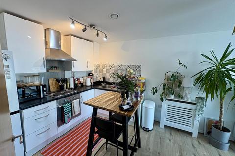 1 bedroom flat for sale, 151 Broughton Lane, New Broughton
