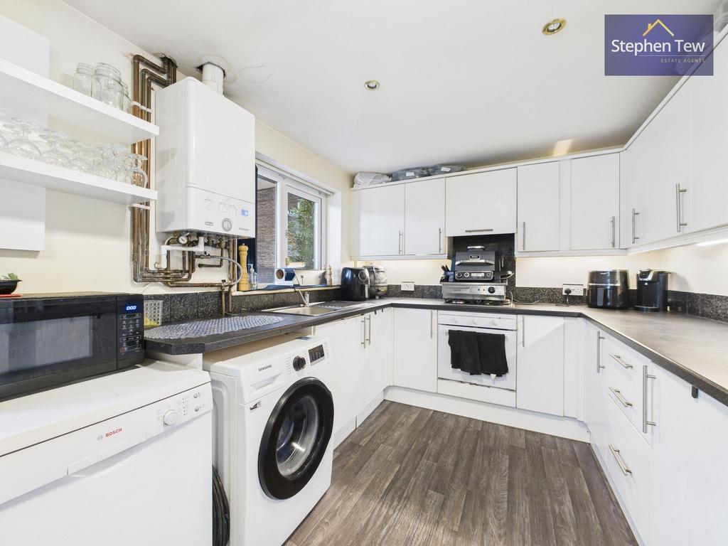 Kitchen/Living Quarters