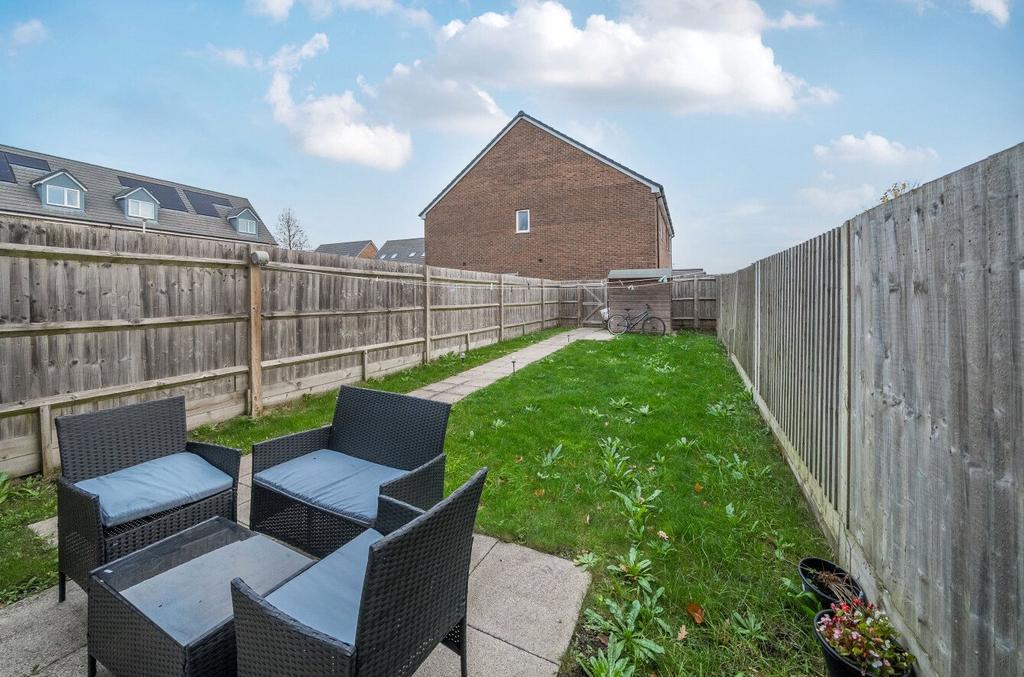 1374305-16-690e31...