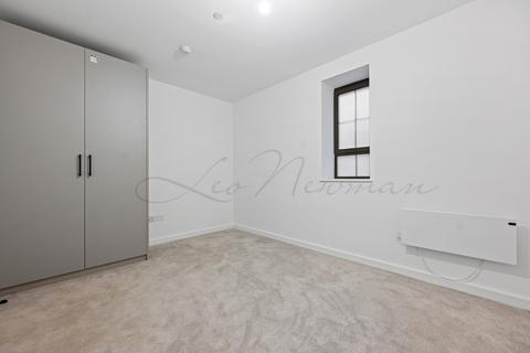2 bedroom flat to rent, Caroline Street, Limehouse, E1