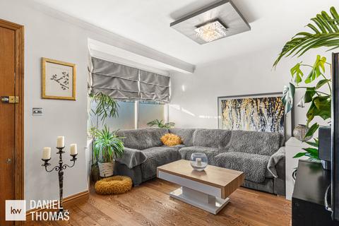 undefined, Freemantle Avenue, Enfield, EN3