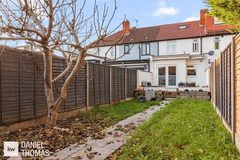 undefined, Freemantle Avenue, Enfield, EN3