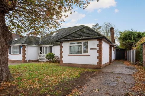 undefined, Victoria Road, Weybridge, KT13
