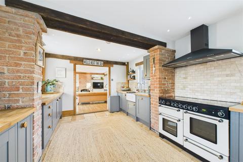 3 bedroom cottage for sale, Bathley Lane, Little Carlton, Newark