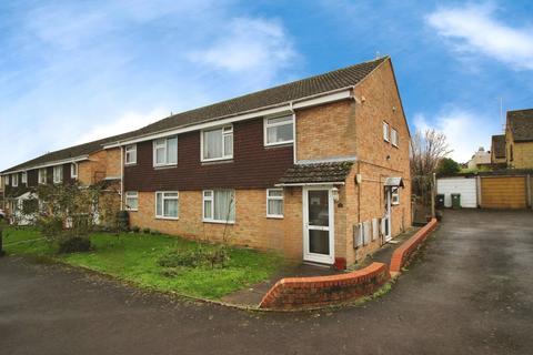 undefined, Eagles, Faringdon SN7