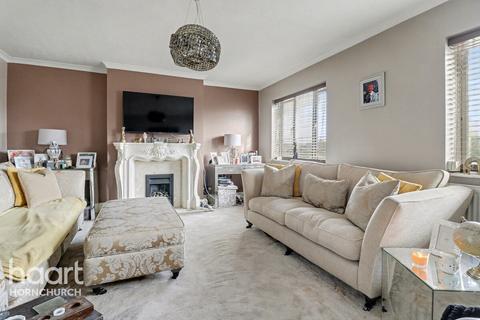 undefined, Rosewood Avenue, Hornchurch